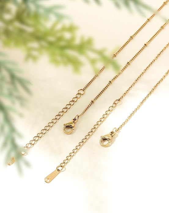 AILPIWE Layered Gold Necklaces for Women, 18K Gold Plated Dainty Paperclip Box Cuban Satellite Chain Necklace Set, Simple Gold Necklace Stack for Women