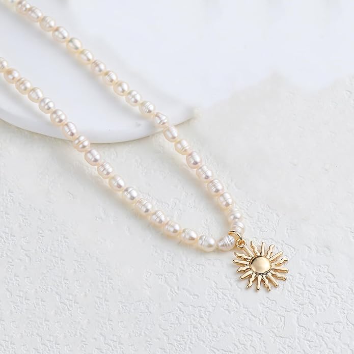 wgoud Natural Freshwater Pearl Choker Necklace for Women, Trendy 14K Gold Plated Pearl Necklaces Handmade Jewelry Gift