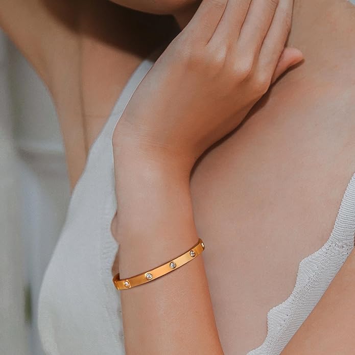 MPRAINBOW Gold Bracelets for Women, 2Pcs 18K Gold Plated Cubic Zirconia Bangle Crystal Friendship Bracelet Jewelry,Wedding Party Christmas Birthday Gifts for Her Girlfriend Sister Daughter