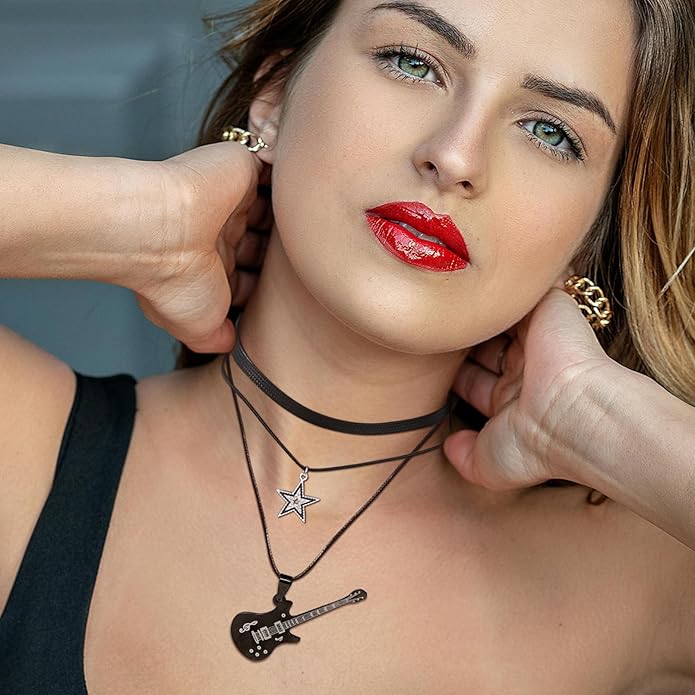 Multilayer Y2k Star Necklace Fairy Grunge Bracelets Set Handmade Fairycore Grunge Jewelry Gothic Swirl Star Necklace Punk Rock Roll Music Guitar Grunge Accessories for Women Men
