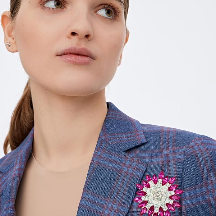 Rhinestone Sunflower Brooch Pin for Women Red Black Purple Large Flower Broochs Snowflake Brooch Marquise Wreath Brooches Jewelry