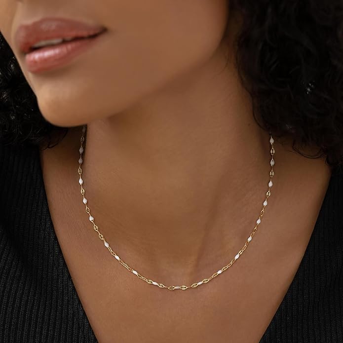 Gold Necklaces for Women Trendy, 14K Gold Plated Dainty Lip Chain Simple Choker Hypoallergenic Waterproof Boho Necklace Fashion Accessories Summer Jewelry for Women Gifts