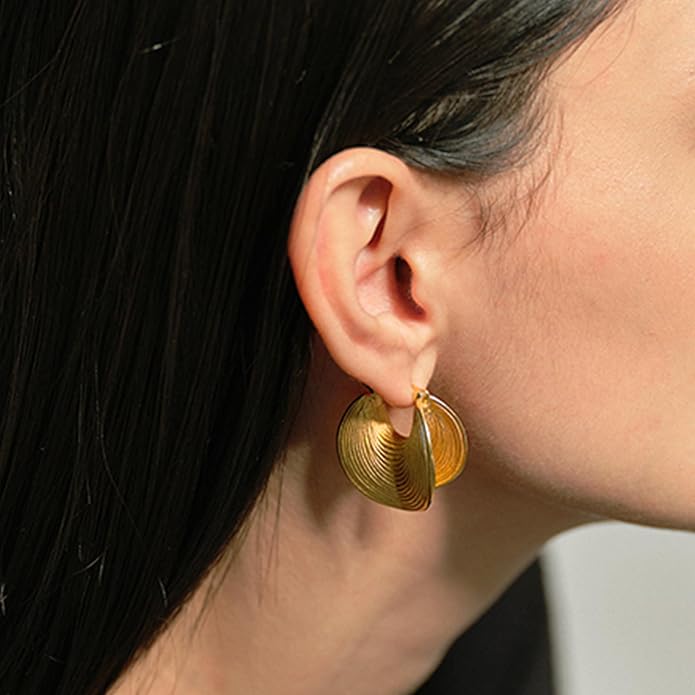 YUJIE Gold Plated Hoop Earrings for Women Brass Earring Chunky Statement Jewelry