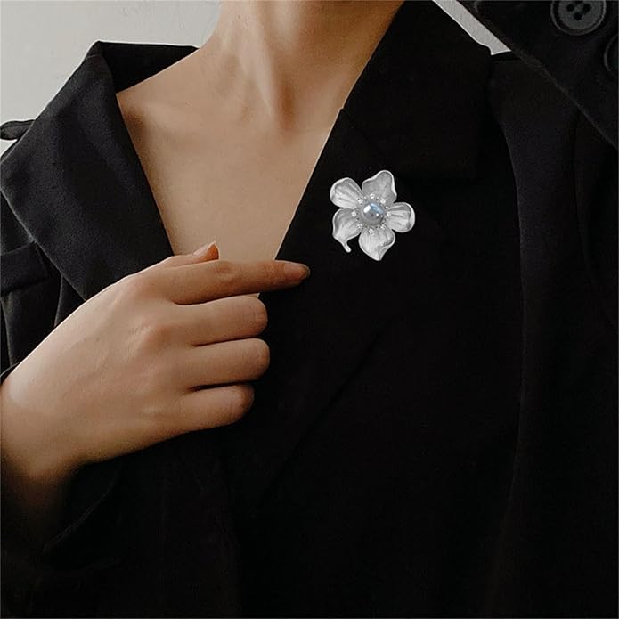 WCRAZYE Yellow Flower White Pearl Brooch for Women Girls - Gold Autumn Flower Pins for Mother, Wife, GF - Wedding, Bridal, Bouquet, Party Charm - Christmas, Valentine's Day
