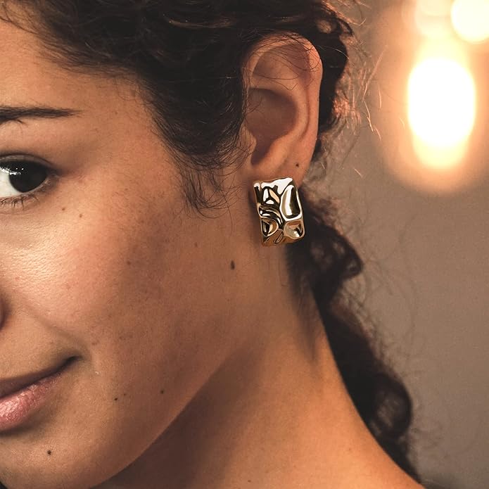 Two Tone Huggie Hoop Earrings Cross Over Design Twisted Rope Silver Gold Statement Wide Band Clip On Hoops for Women Fashion Jewelry Gift