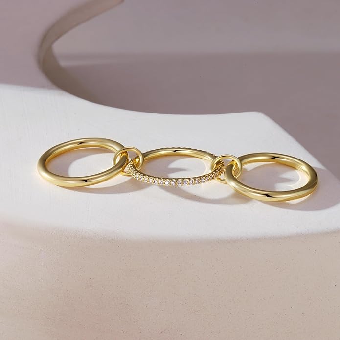 FUSAHURIY 2PCS Gold Stackable Rings Set for Women, 14K Gold Plated Interlocking Linked Rings with Cubic Zirconia, Gold Silver Mixed Metal Stackable Ring, Statement Jewelry Gifts