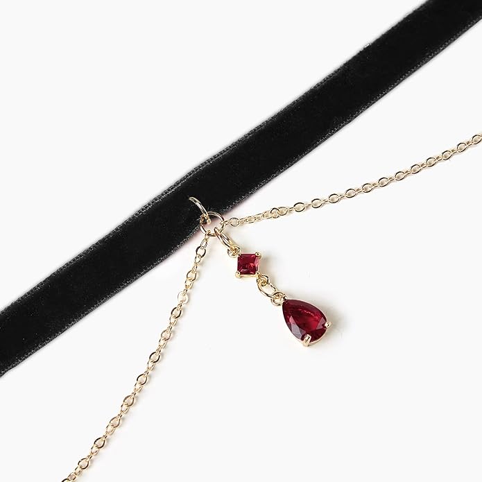 Fesciory Black Necklaces for Women, Adjustable Layered Velvet Leather Lace Collar Necklace, Goth Jewelry Gifts.