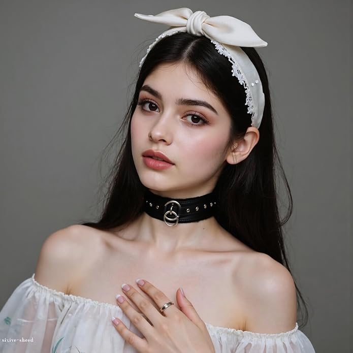 Gothic Punk Choker for Women, Handmade PU Leather Collar with Crystal Rivets Soft Inner Fur Comfortable Necklace