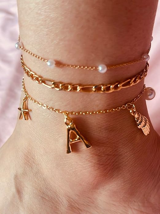 Initial Charm Anklets For Women Shell Letter Anklets Set Gold Charms Pendant Boho Summer Seashell Beach 14k Jewelry for Women Gift