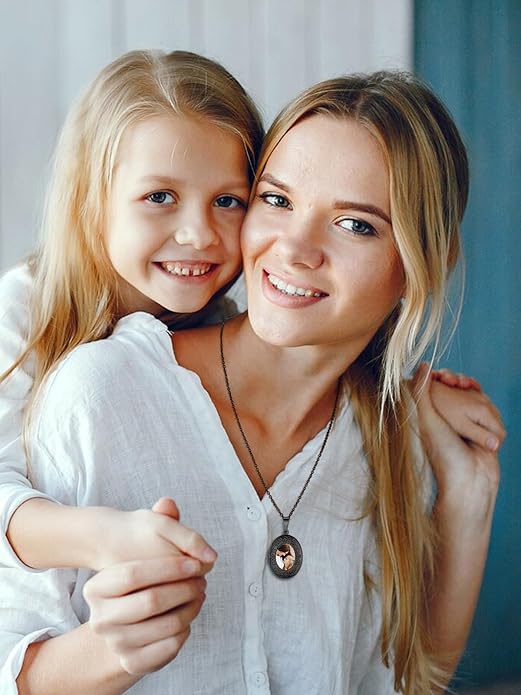 Supcare Locket Necklace That Holds Pictures-Engraved Photo Pendant Custom Jewellery Gifts for Men Women (with Jewellery Gift Box)