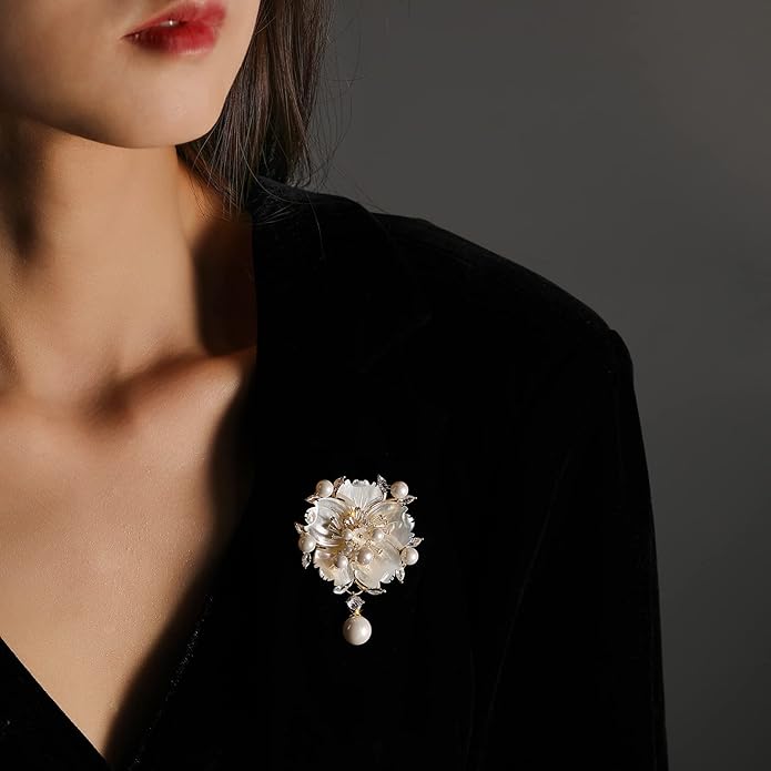 AILONMEI Brooch Pins For Women Fashion, Flower Brooches Jewelry For Women Floral Series Brooches And Pins Designer Lady's Costume
