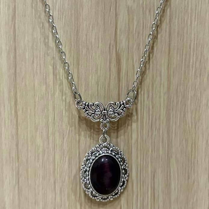 Gothic Vampire Necklace Vintage Stardust Crystal Cameo Pendant Necklace Punk Style Vampire Pendant Oval Necklace Satanic Demon Red Pendant Necklace Jewelry