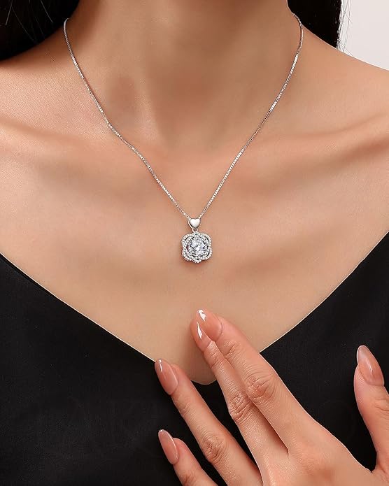 InfinityLove Heart Necklaces for Women,3 Carat Moissanite Necklacce,Moissanite Pendant Necklace,Anniversary Birthday Gifts for Women,Mom, Girlfriend, Jewelry Gifts for Christmas Valentine's Day