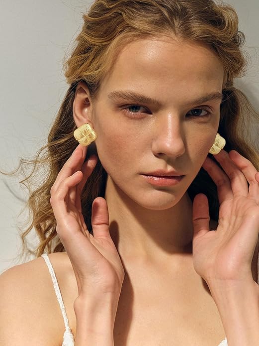 Irregular Gold Stud Earrings for Women Hammered Silver Stud Earrings Statement Geometric Earrings Vintage Gold Earrings