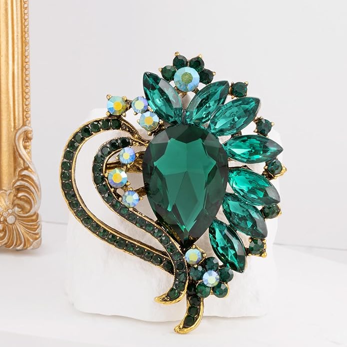 LAXPICOL Vintage Austrian Crystal Elegant Heart Flower Brooch Pin For Women Wedding Broach Pin