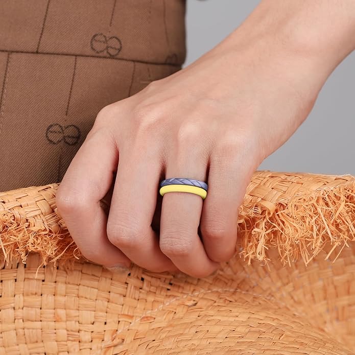 Egnaro Women's Silicone Stackable Rings 3.5mm Wide 2mm Thick, Rubber Flexible Hypoallergenic Wedding Bands For Workout Leaf Braided Fashion