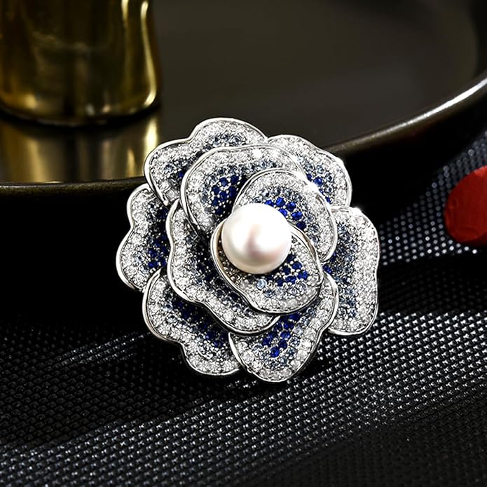 Rhinestone Flower Brooch Austrian Crystal Flower Pin 18k Gold Plated Floral Brooch Lapel Pin Jewelry Mother's Day Birthday Gifts for Mom Wife