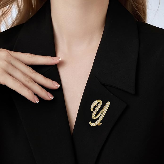 Cicy Bell A-Z Initial 26 Letter Brooch Pins 18k Gold Plated Cubic Zirconia Breastpin Name Personalized Gifts for Women Men