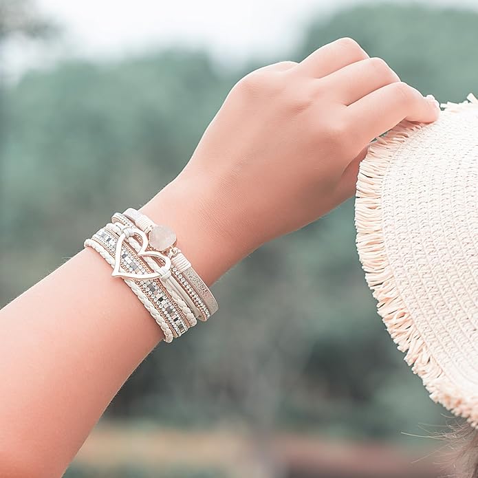 FANCY SHINY Heart Leather Wrap Bracelets Stackable Boho Cuff Bangles Trendy Resin Stone Rhinestone Bracelets with Magnetic Clasp for Women