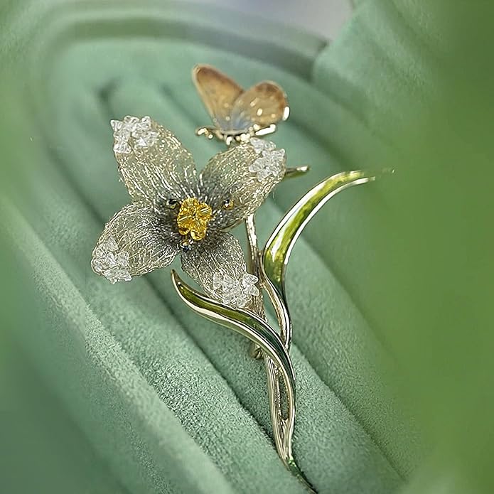 Handmade Embroidery Flower Brooch Pins for Women, SHE'S FREE STYLE JUST FOR YOU Luxury Gradient Stitching Floral Brooch Pins with Crystal stamen, Enamel Metal Butterfly with Green Leaves, Hand Dripping Oil Jewelry pins