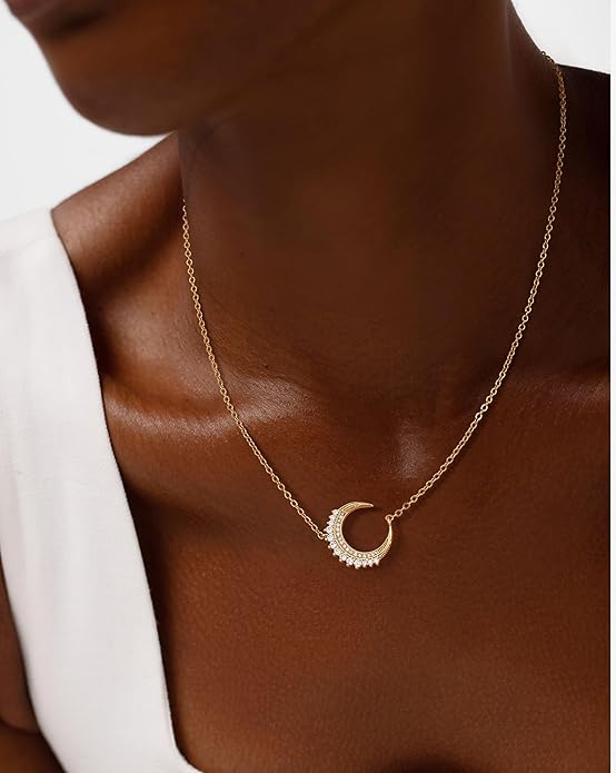 CHESKY Layered Necklaces for Women Trendy, Dainty 14k Gold Plated Pendant Necklace Layering Necklace for Women Non Tarnish Hypoallergenic Sun Gold Necklace Stack Gold Jewelry for Women Gifts