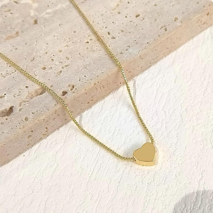 Zeffy Dainty Gold Heart Necklace for Women Trendy 14K Gold/Silver Plate Cute Heart Pendant Choker Necklaces Gold Love Heart Chain Necklace for Women Dainty Gold Jewelry Gifts for Women