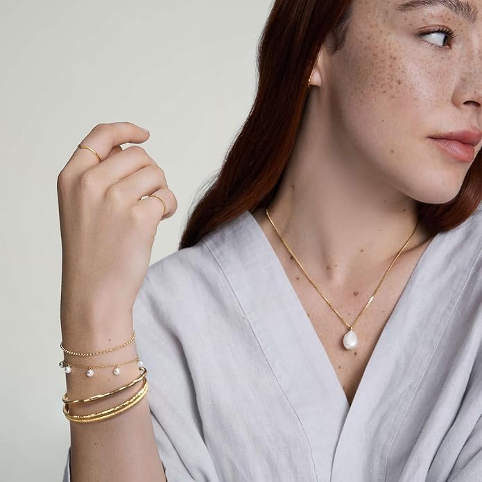 Kainier 3mm 14K Gold Plated Bracelet Stainless Steel Glossy Stackable Thin Round Bangle Bracelet for Women Solid Plain Polished Bracelet Best Gifts for Love