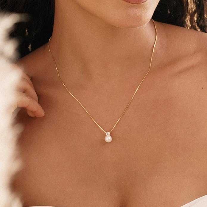 Pearl Necklace for Women Trendy,14k Gold Plated Necklace Dainty Wedding Necklace Small Cute Choker Necklace Beaded Lariat Drop Necklace Vintage Waterproof Jewelry for Women Gold Jewelry Fashion Gifts