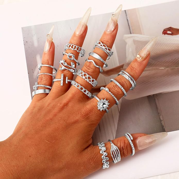 CHICUTIE Gold Knuckle Rings Set For Women Stackable Joint Finger Midi Rings Dainty Cubic Crystal Zirconia Simple Hollow Twist Cute Rings Pack Jewelry Gift