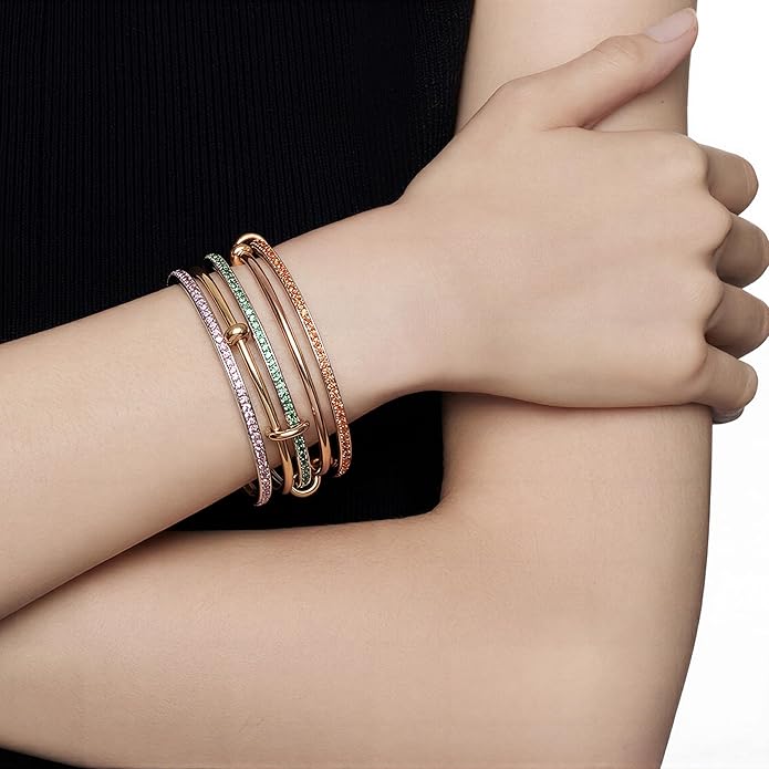 Musishiyu Gold Bracelets for Women Stacking Bangle - 18K Mixed Metal Tri-Color Rolling Interlocking Bands, Cubic Zirconia Fidget Anxiety Jewelry, Valentine's Galentine's Day Gifts (Love, Loyalty, Friendship)