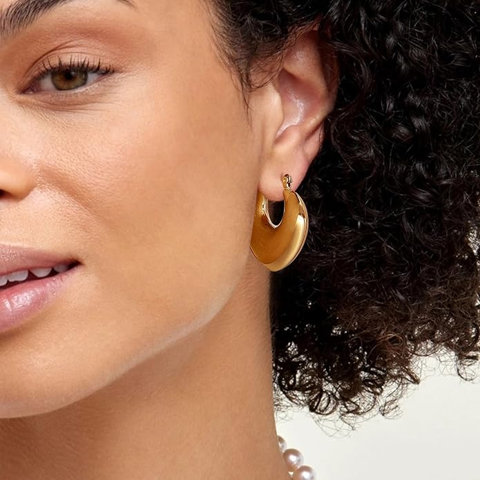 8YEARS Chunky Gold Hoop Earring for Women, 18K Gold Plated Lightweight Thick Hoops, Hypoallergenic Trendy Jewelry for Gift