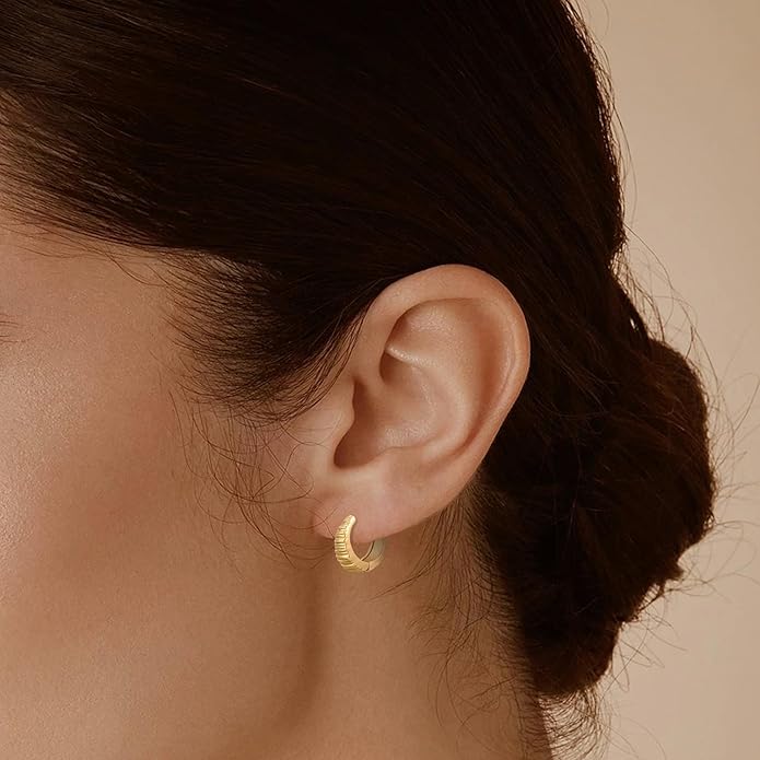 6 Pairs 14K Gold Plated Hoop Earrings for Women Trendy Chunky Lightweight Hoop Earrings Multipack Hypoallergenic, Thick Twisted Huggie Hoops Earring Set Jewelry for Gifts