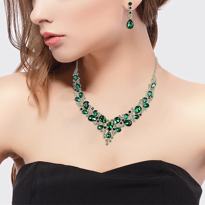 BriLove Wedding Bridal Jewelery for Women Austrian Crystal Teardrop Cluster Statement Necklace Dangle Earrings Link Bracelet Set