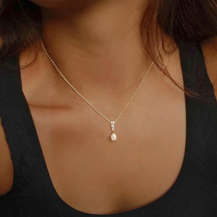 Pearl Necklace for Women Trendy,14k Gold Plated Necklace Dainty Wedding Necklace Small Cute Choker Necklace Beaded Lariat Drop Necklace Vintage Waterproof Jewelry for Women Gold Jewelry Fashion Gifts