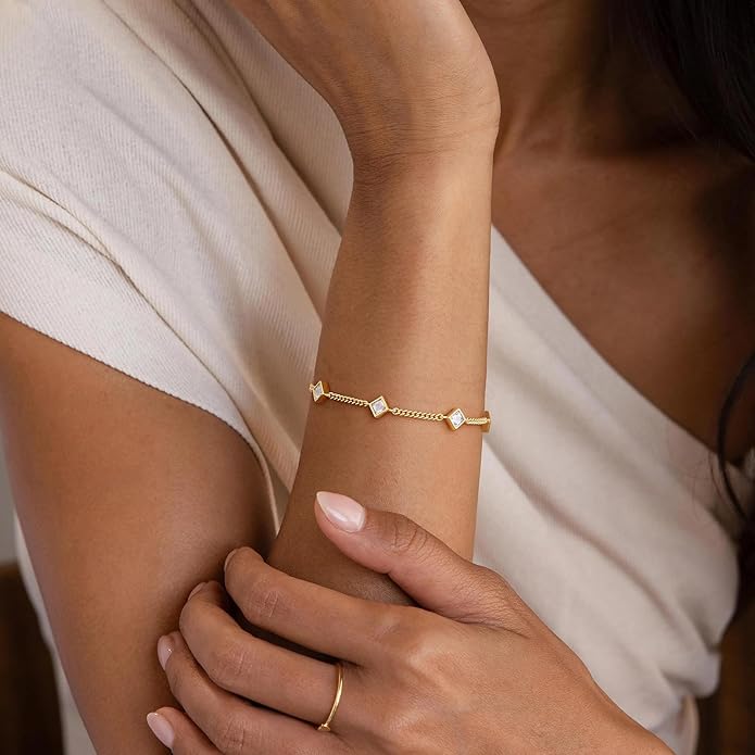 Gold Bracelets for Women,14K Dainty Gold Plated Bracelets Non Tarnish Waterproof Diamond Bracelets Heart Flower Round Square CZ Charm Bracelet Trendy Stuff Jewelry Gifts for Her
