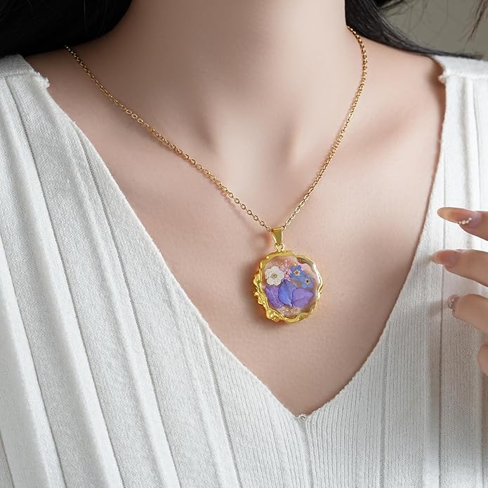 Birth Flower Necklaces for Women,1-12 Month Real Pressed Flower Necklace,Boho-Style Personalized Jewelry, Handmade Floral Pendant,Thoughtful Gift for Christmas,Birthday|18"