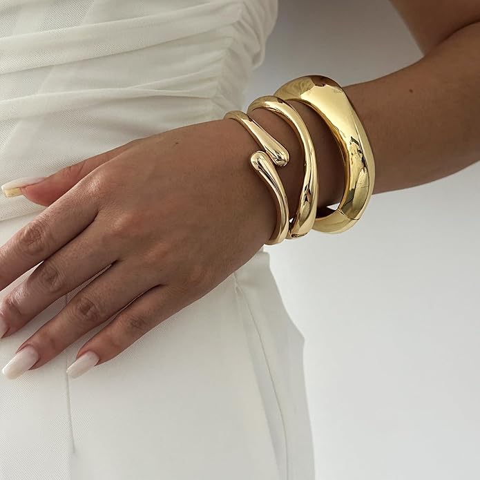 Rainhonor Chunky Gold Bangles Bracelets for Women Gold Cuff Bracelet Set Waterproof Non Tarnish Stack Bracelet for Women Gifts