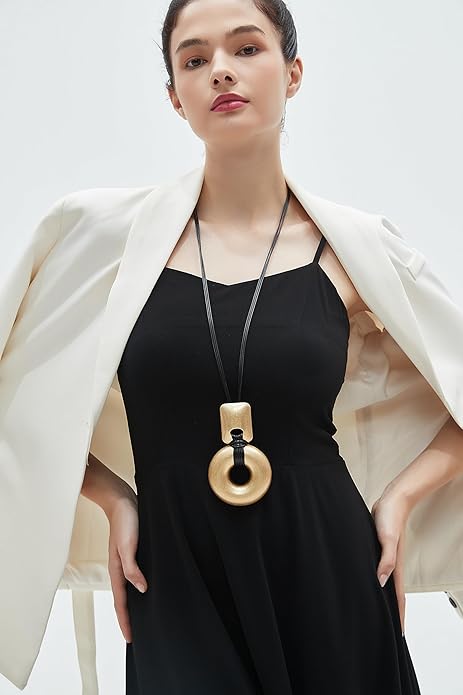 Boho Necklaces for Women Chunky Circle Necklace Layered Boho Circle Leather Choker Necklace Long Vintage Necklaces Bohemian Jewlery Gifts
