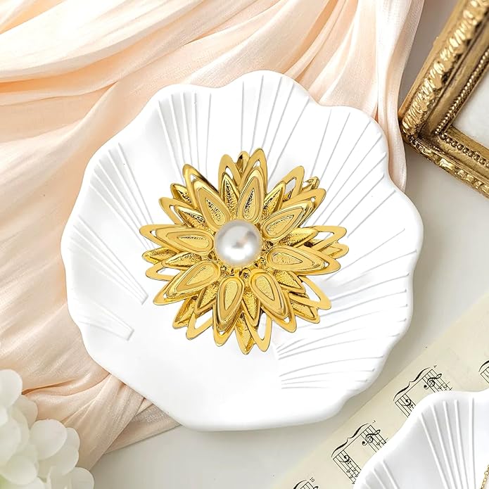 Rhinestone Flower Brooch Pin - Vintage Rose & Sunflower Brooches, Large Crystal Pin for Women, Gold & Pearl Accents, Elegant Christmas Brooch, Fashion Accessories for Hats, Dresses & Bags