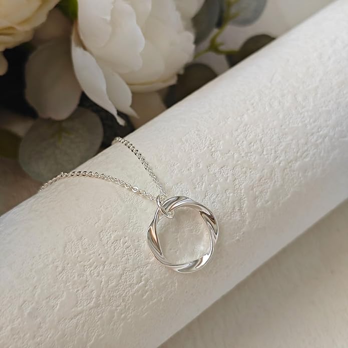 Gold Layered Necklaces for Women 14k Gold Plated Dainty Stackable Choker Necklaces for Women Trendy Layering Chain Cute Pendant Necklace Set Gold Jewelry for Women