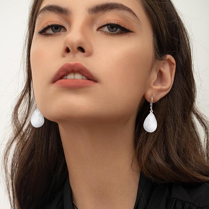 14K Gold Dangle Earrings for Women，Lightweight Circle Disc Coin Geometric Flat Brushed Drop Earrings, Hypoallergenic Leverback Earrings S925 Jewelry