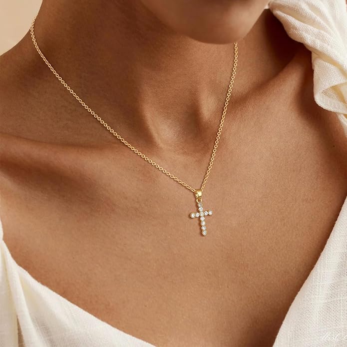 VIROMY Gold Cross Necklace for Women - Dainty Diamond Cross Pendant Necklaces Non Tarnish Waterproof Necklace Simple Choker Minimalist Jewelry