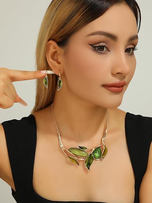 Vintage Chunky Statement Jewelry Set Retro Leaf Floral Geometric Bohemian Boho Bib Necklace Earring Set Fashion Costume Jewelry for Women Girls Wedding Party Prom Unique Gift