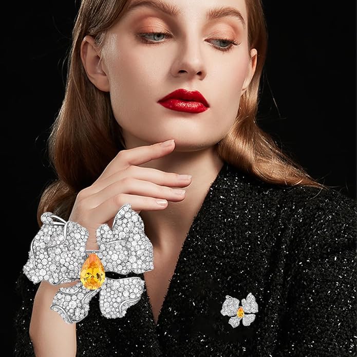 Animal Brooch for Women Girls 18k Gold Plated Animal Brooch Pin Rhinestone Animal Brooch Lapel Pin Jewelry Thanksgiving Day Birthday Wedding Gifts for Mom Wife