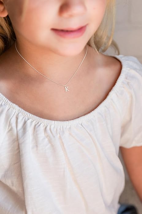 Foxgirl Gold Initial Necklaces for Women, Dainty Gold Letter Necklace Tiny A-Z Pendant Choker Necklace Trendy Cute Personalized Monogram Name Necklace Gold Jewelry Necklace for Women Gift