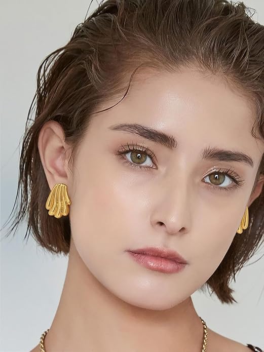 Irregular Gold Stud Earrings for Women Hammered Silver Stud Earrings Statement Geometric Earrings Vintage Gold Earrings