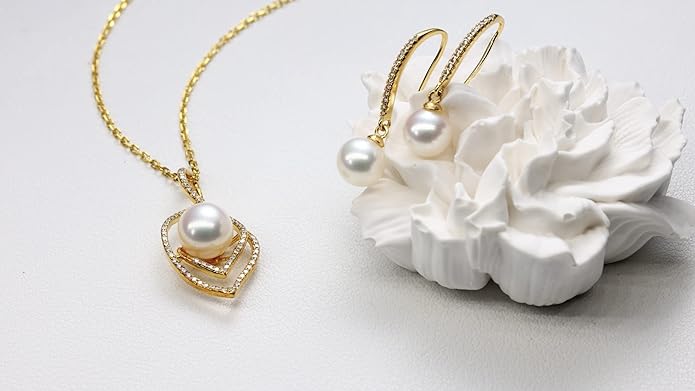 CHAULRI 9-10mm Genuine Freshwater Cultured Pearl Pendant Necklace w/Adjustable Chain - Jewelry Gifts for Women