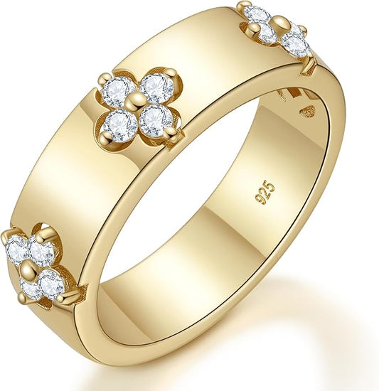 Premium Emerald&Moissanite Clover Rings for Lucky Women|Moissanite D Color VVS1 Clarity 3EX Cut|925 Sterling Silver 14K Gold Plated Non Tarnish