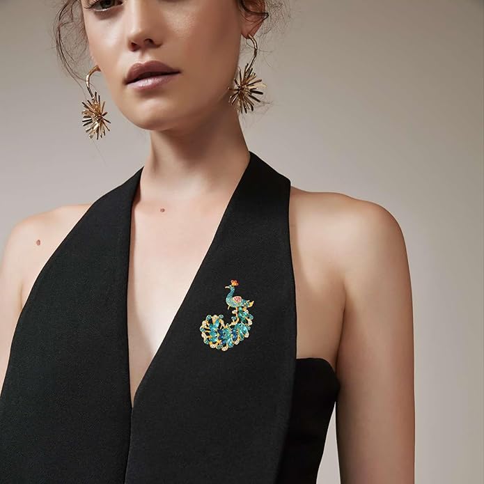 18K Gold Brooch Rhinestone Animal Brooch Pin Elegant Lapel Pin Wedding Jewelry Christmas Gift Dress Accessories for Women