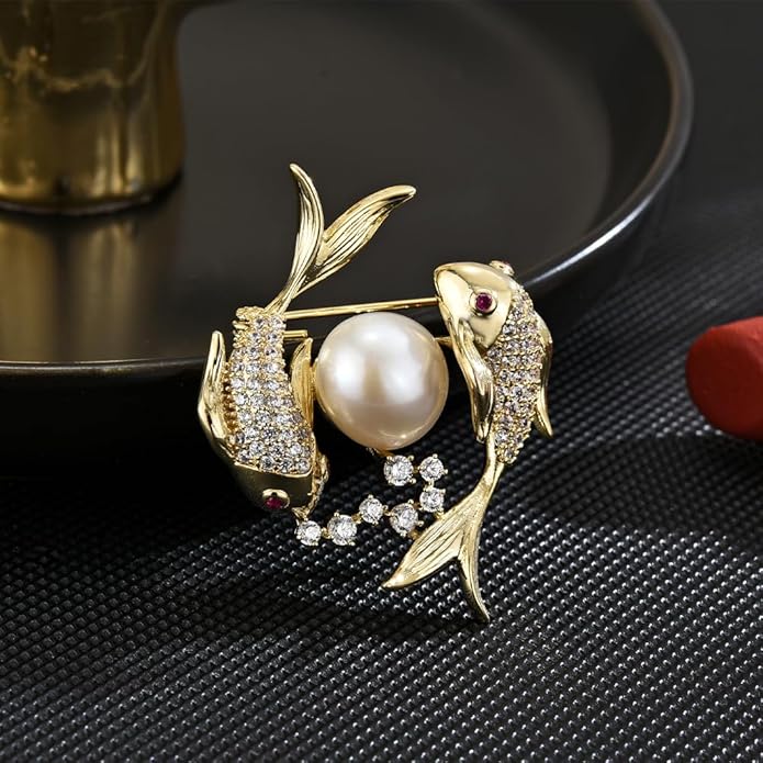 Animal Brooch for Women Rhinestone Brooch Pin 18k Gold Plated Animal Lapel Pin Fashion Jewelry Gift for Mom Wife